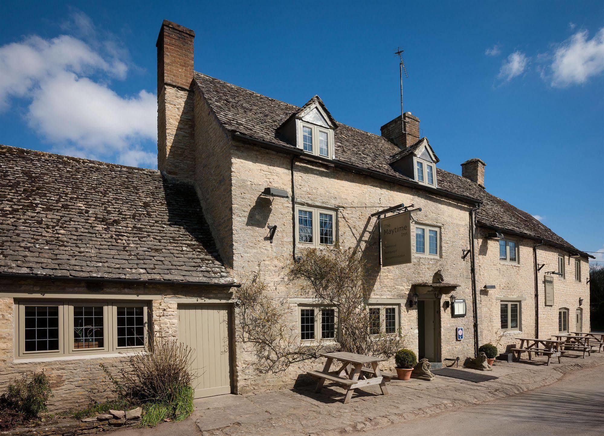The Three Horseshoes Asthall Exterior photo